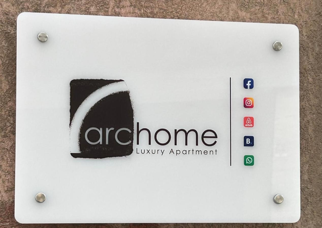 Archome Luxury Apartment برينديسي المظهر الخارجي الصورة